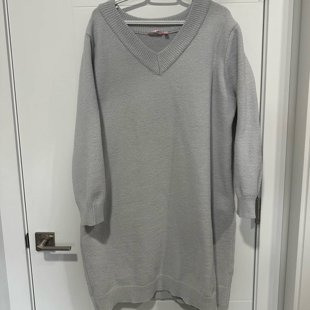 La Vie En Rose Gray V-Neck Chenille Long Sleeve Sleepshirt